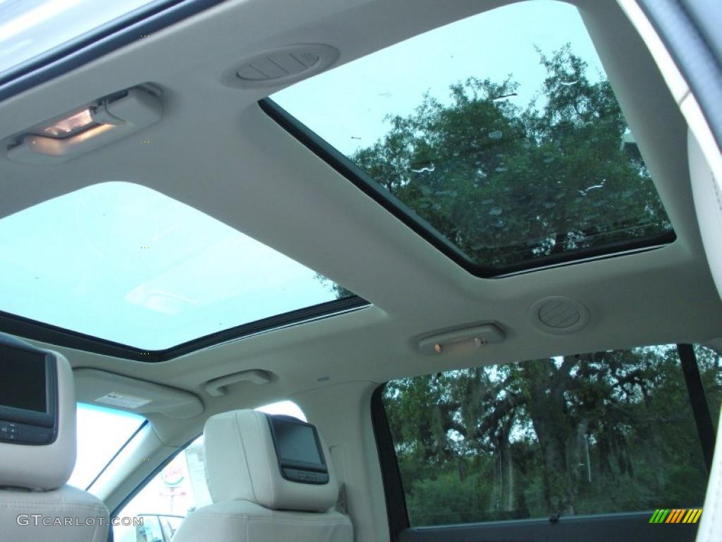 2011 Lincoln MKT FWD Sunroof Photo #44784218