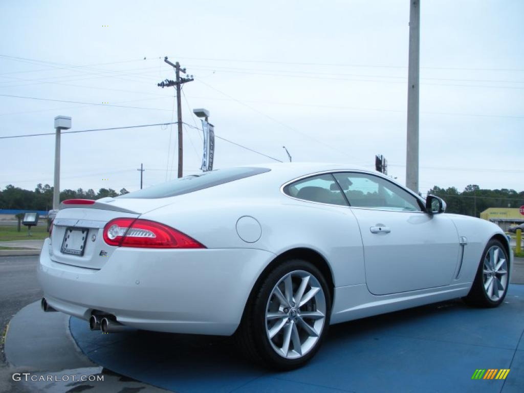 Polaris White 2011 Jaguar XK XKR Coupe Exterior Photo #44785674