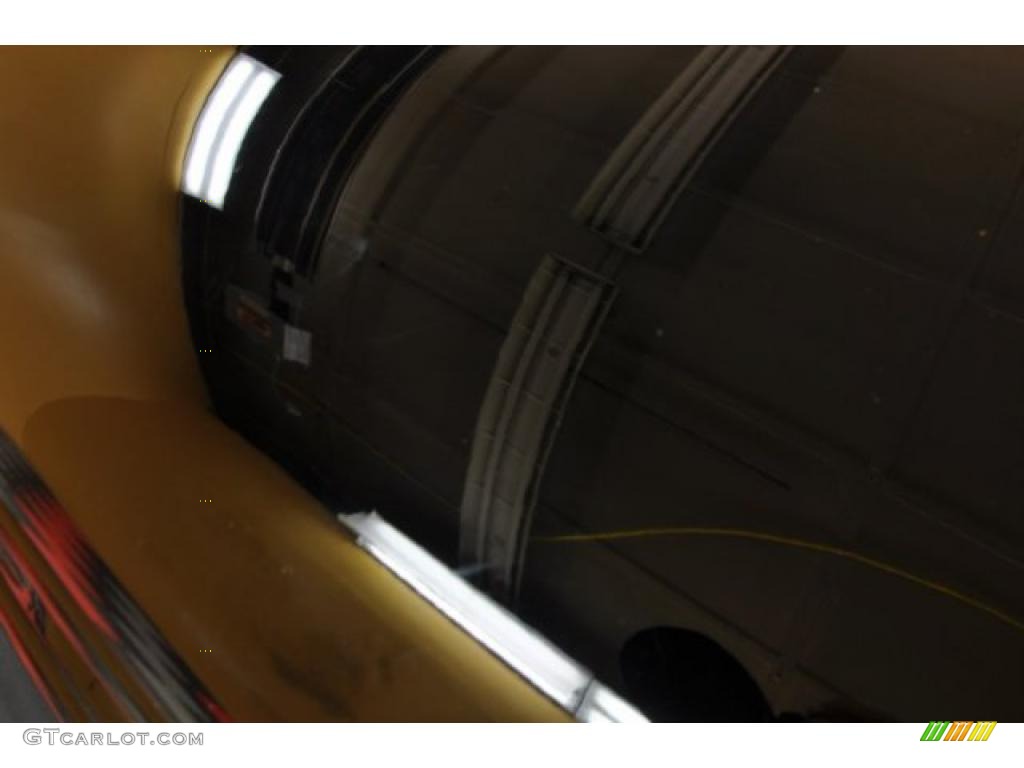 2006 Tahoe Z71 4x4 - Black / Tan/Neutral photo #24