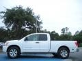 2009 Blizzard White Nissan Titan SE Crew Cab  photo #2