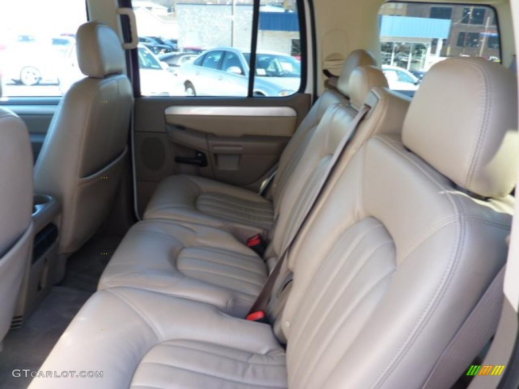 Medium Dark Parchment Interior 2005 Mercury Mountaineer V6 AWD Photo #44792138