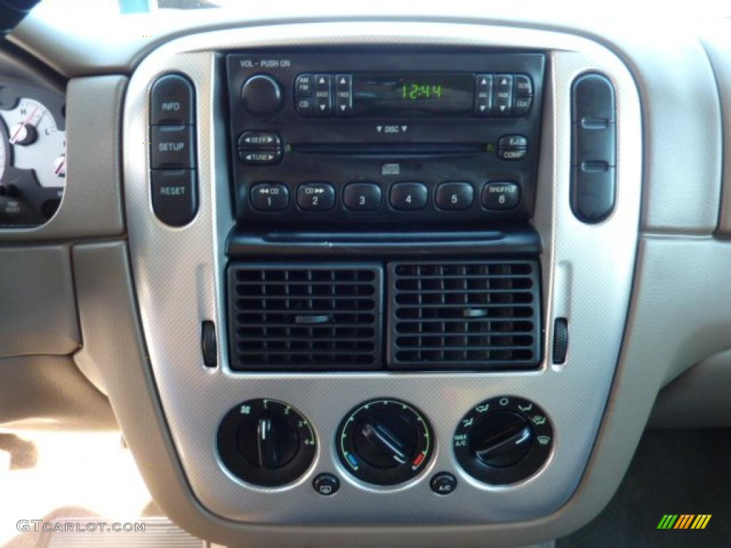 2005 Mercury Mountaineer V6 AWD Controls Photo #44792278