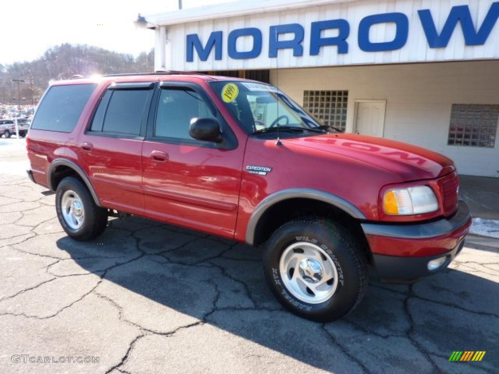 1999 Expedition XLT 4x4 - Laser Red Metallic / Medium Graphite photo #2