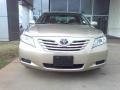 Desert Sand Metallic - Camry LE Photo No. 2