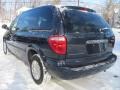 2007 Modern Blue Pearl Chrysler Town & Country   photo #14