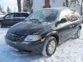 2007 Modern Blue Pearl Chrysler Town & Country   photo #20