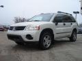 2006 Dover White Pearl Mitsubishi Endeavor LS  photo #7