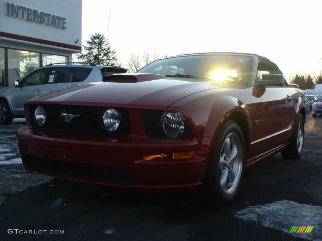 2008 Mustang GT Premium Convertible - Dark Candy Apple Red / Dark Charcoal photo #1