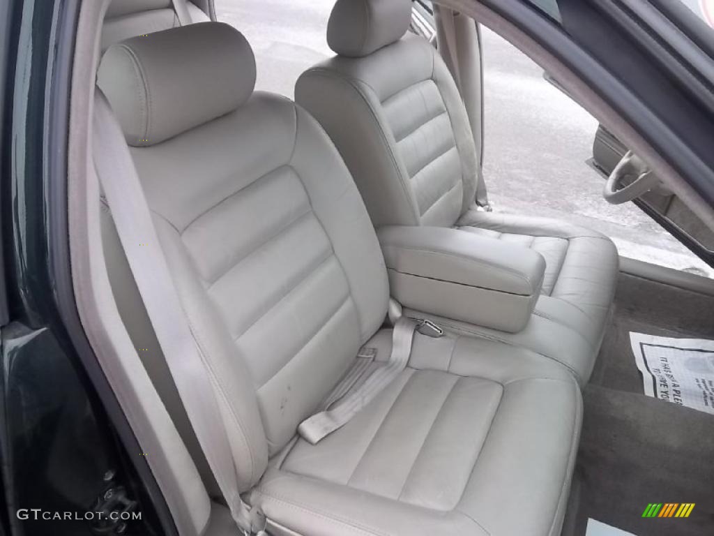 Gray Interior 1995 Cadillac DeVille Sedan Photo #44799378