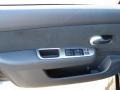 Super Black - Versa 1.8 SL Hatchback Photo No. 9