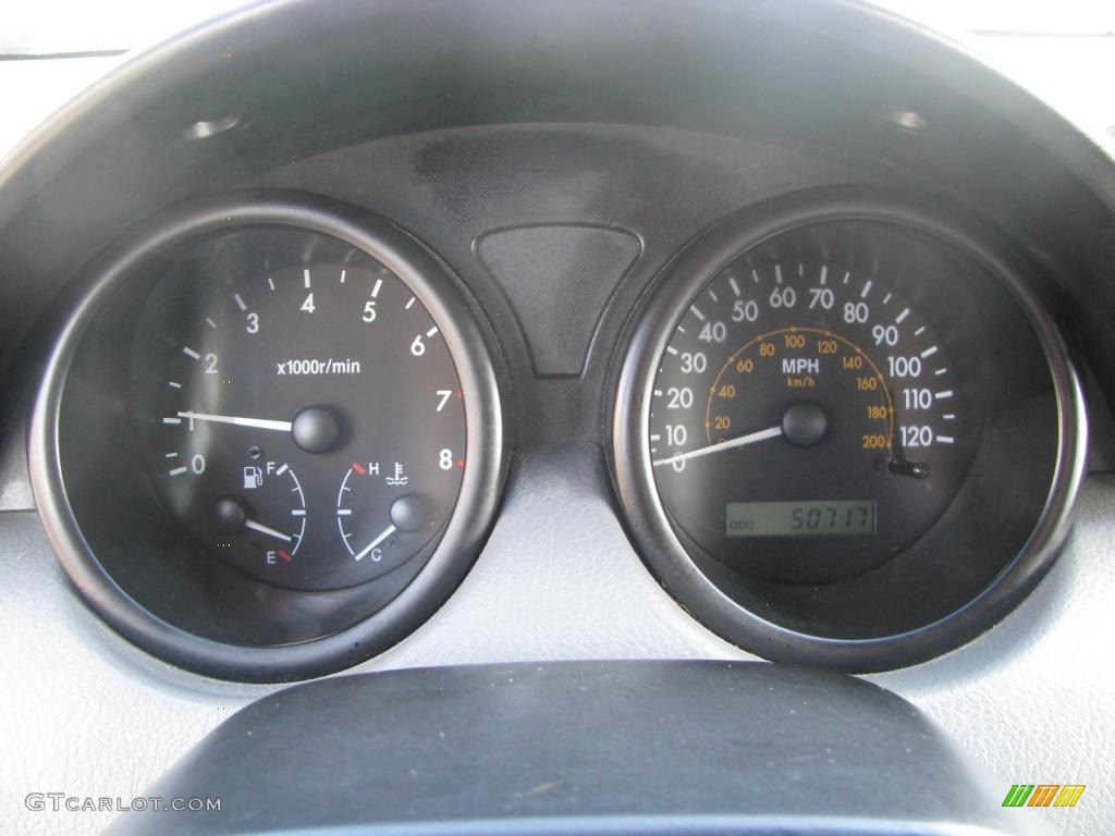 2004 Chevrolet Aveo Special Value Hatchback Gauges Photos