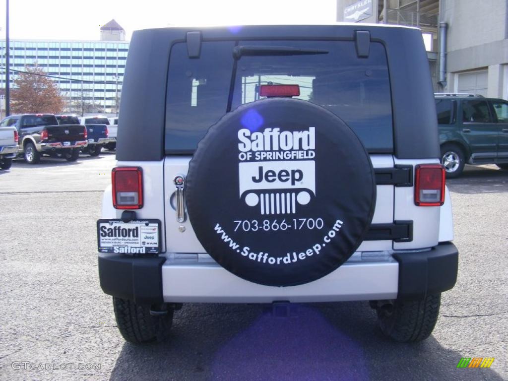 2010 Wrangler Sahara 4x4 - Bright Silver Metallic / Dark Slate Gray/Medium Slate Gray photo #6