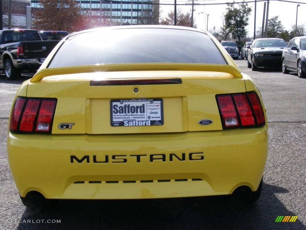 2000 Mustang GT Coupe - Zinc Yellow / Dark Charcoal photo #6