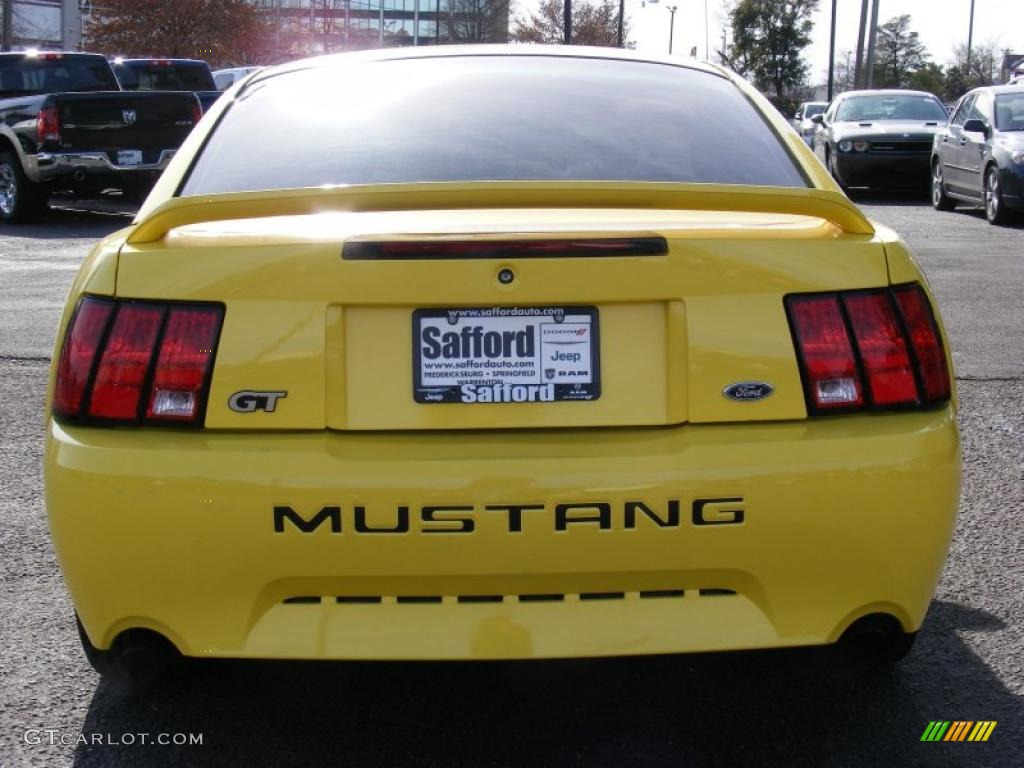 2000 Mustang GT Coupe - Zinc Yellow / Dark Charcoal photo #7