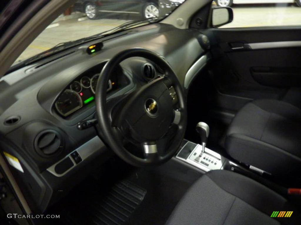 2010 Aveo LT Sedan - Black Granite / Charcoal photo #16