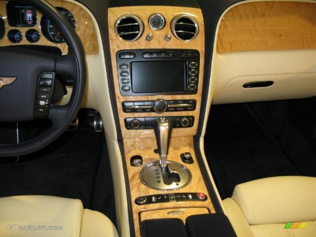 2007 Bentley Continental GTC Standard Continental GTC Model Controls Photo #44807112