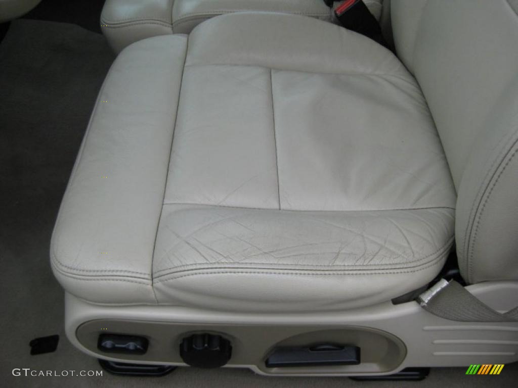 2004 F150 Lariat SuperCab - Oxford White / Tan photo #15