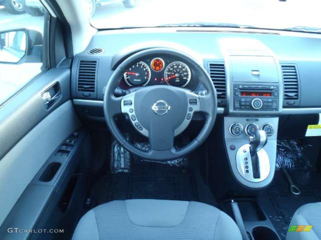2011 Nissan Sentra 2.0 S Charcoal Dashboard Photo #44807484
