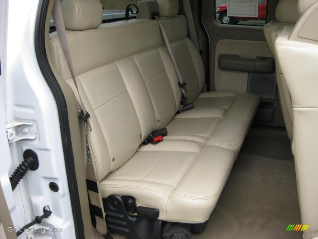 2004 F150 Lariat SuperCab - Oxford White / Tan photo #24