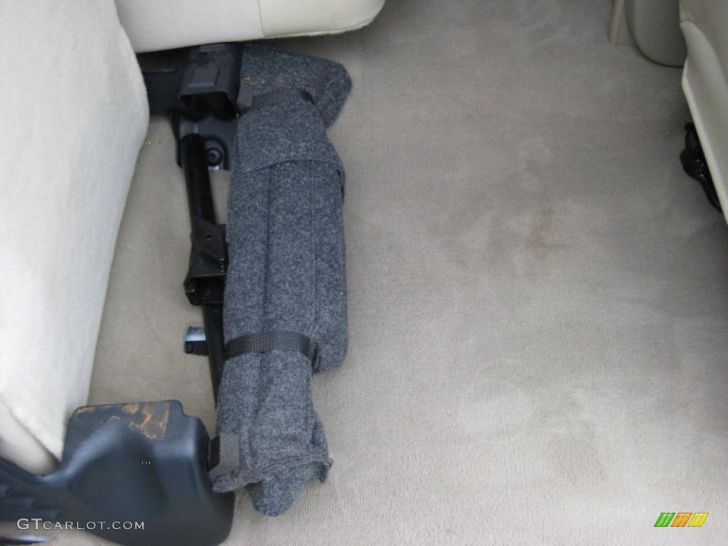 2004 F150 Lariat SuperCab - Oxford White / Tan photo #27