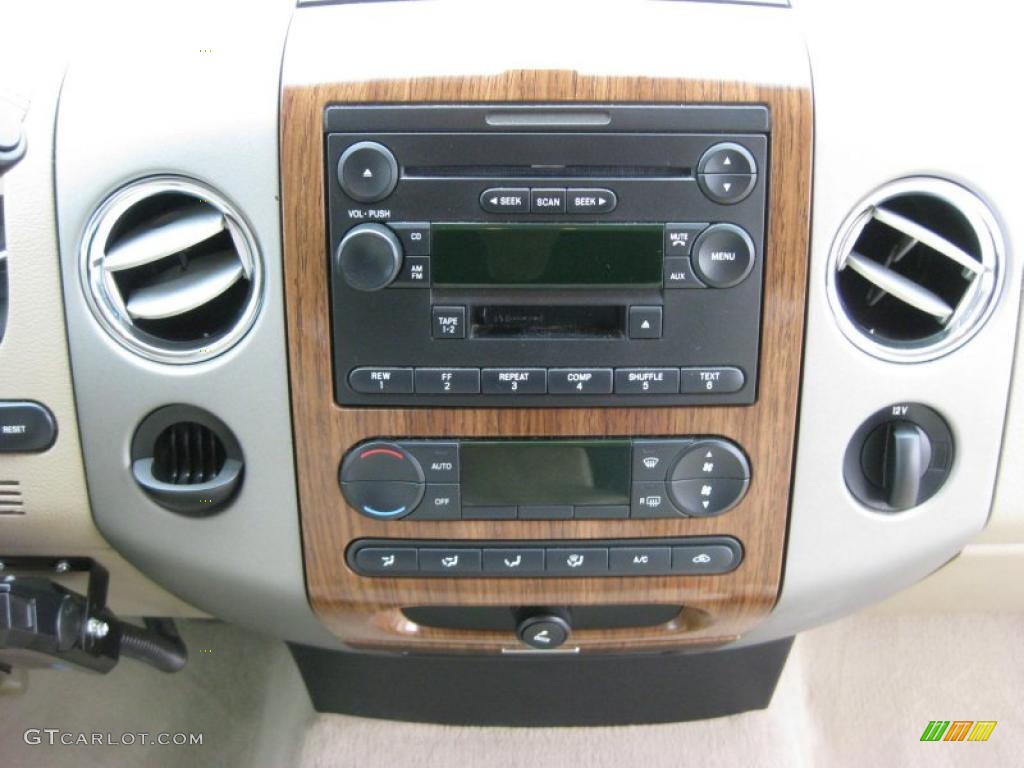 2004 F150 Lariat SuperCab - Oxford White / Tan photo #29