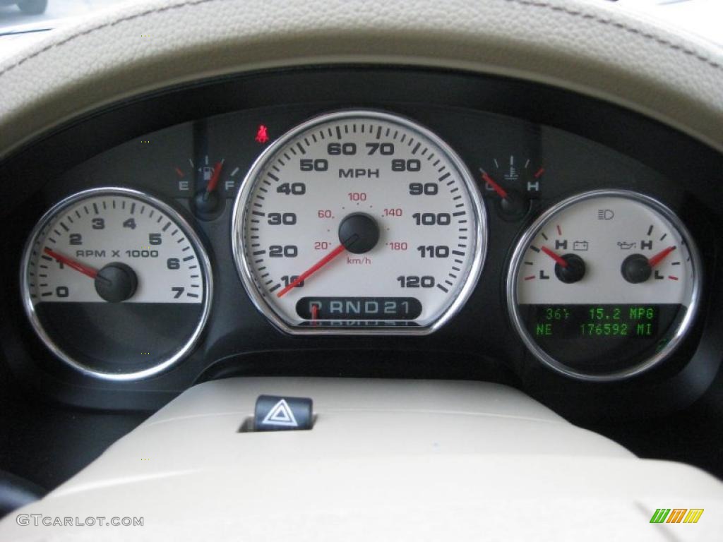 2004 F150 Lariat SuperCab - Oxford White / Tan photo #32