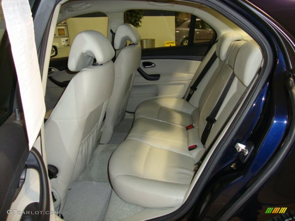 Parchment Interior 2003 Saab 9-3 Linear Sport Sedan Photo #44807772
