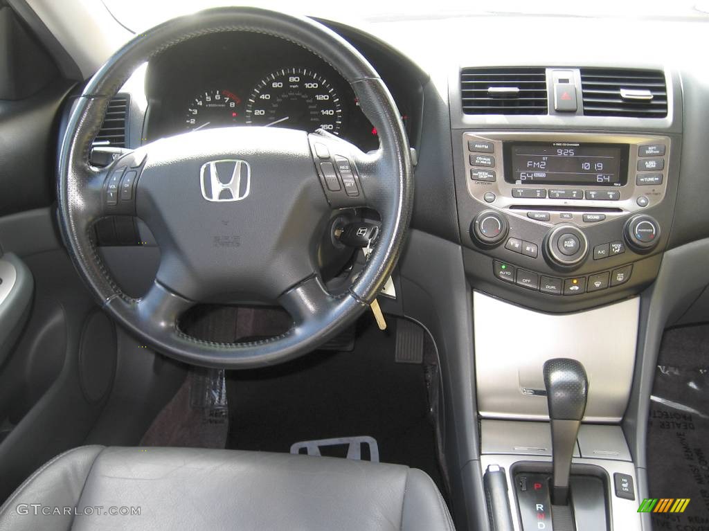 2006 Accord EX-L Sedan - Royal Blue Pearl / Gray photo #12