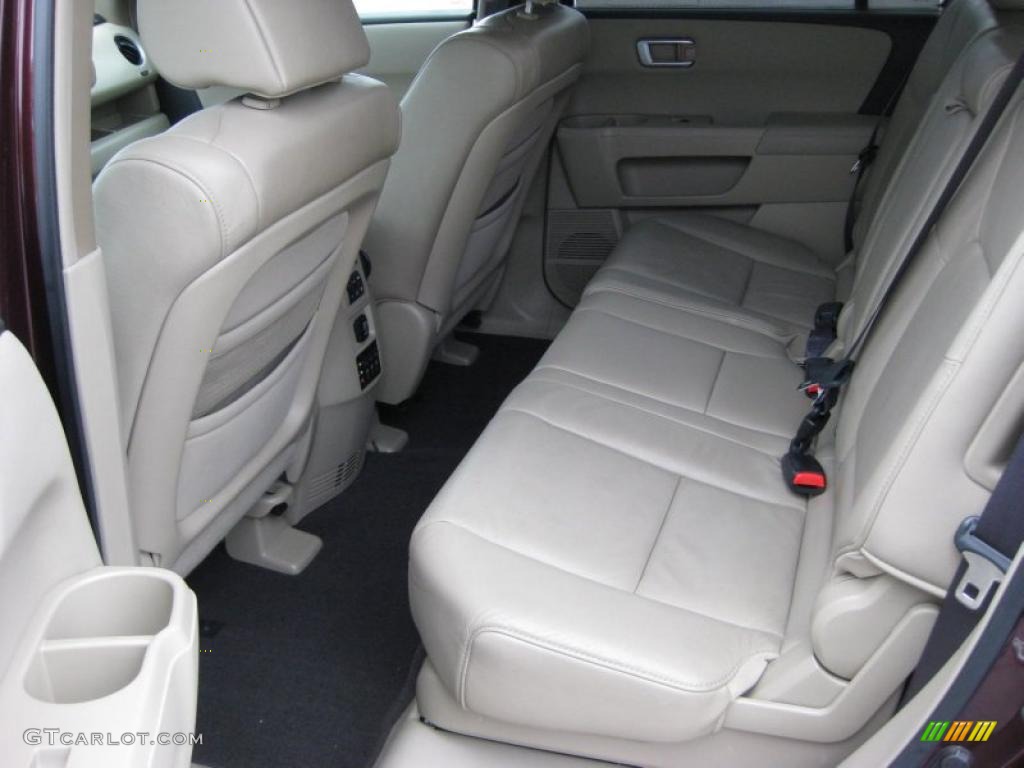 Beige Interior 2009 Honda Pilot Touring 4WD Photo #44808032