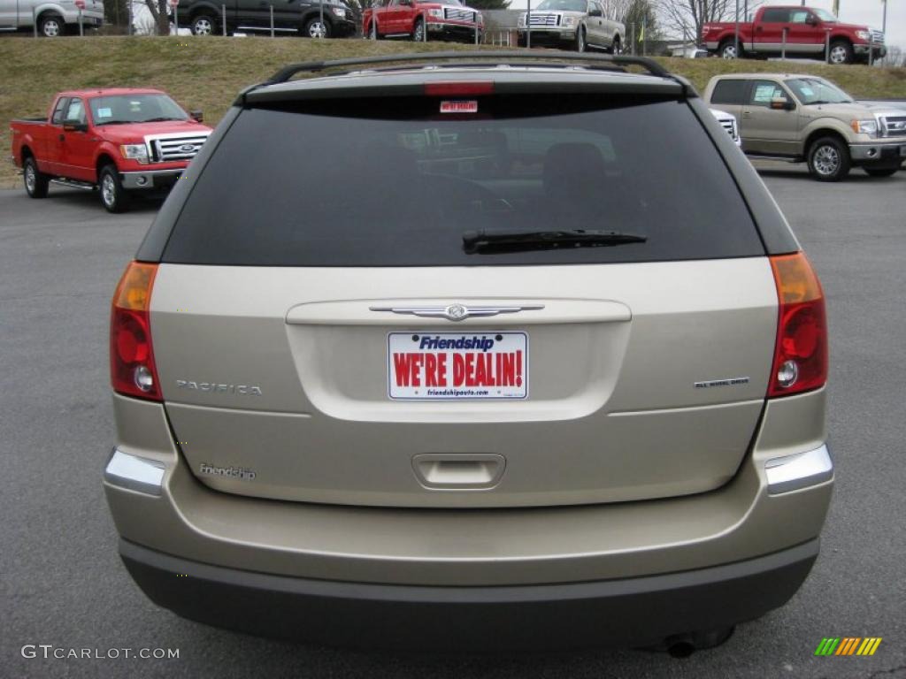 2004 Pacifica AWD - Linen Gold Metallic / Light Taupe photo #7