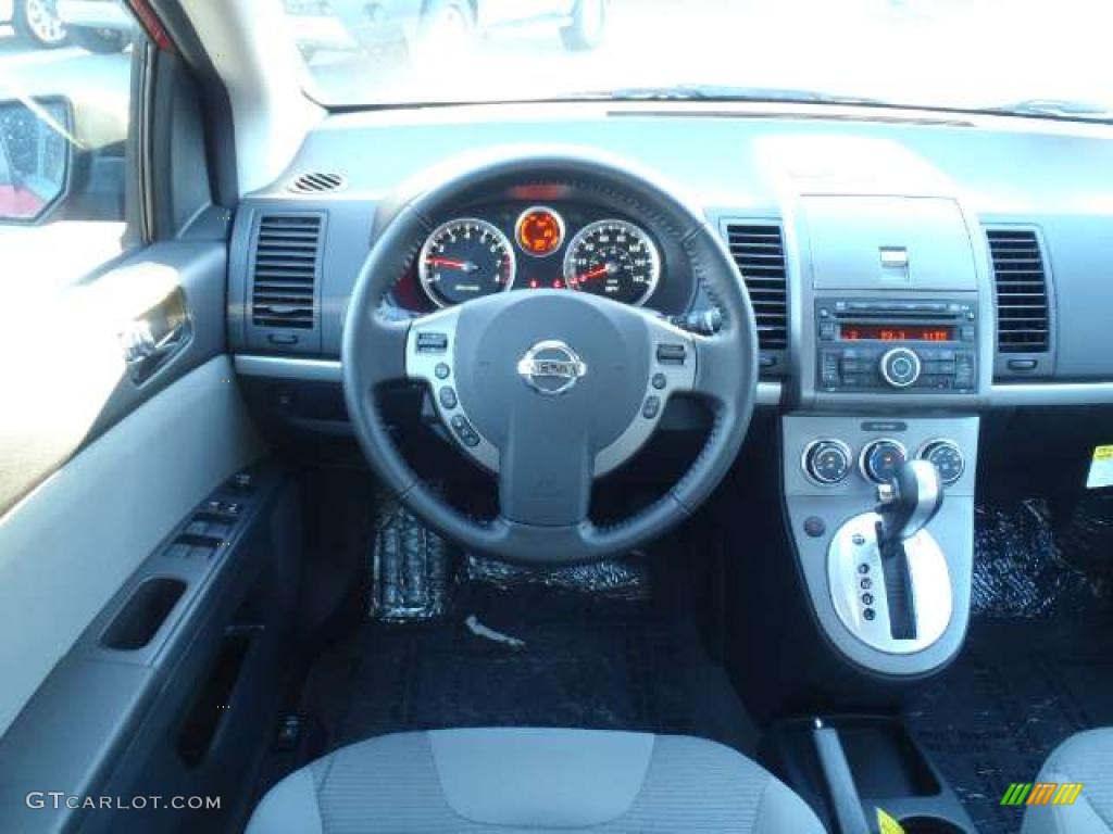 2011 Nissan Sentra 2.0 S Xtronic CVT Automatic Transmission Photo #44808528
