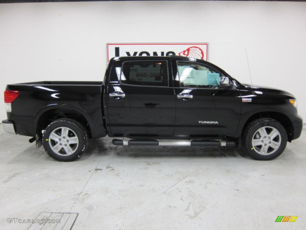 2011 Tundra Limited CrewMax 4x4 - Black / Graphite Gray photo #11