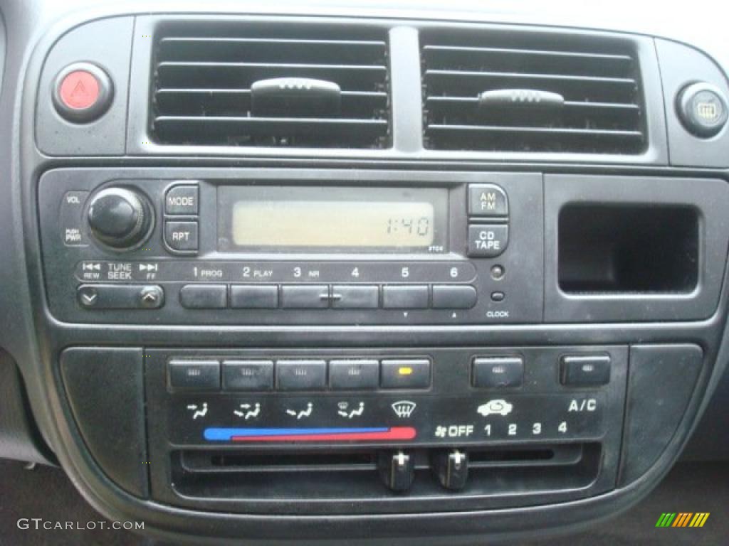 1997 Civic EX Coupe - Black Pearl Metallic / Gray photo #12