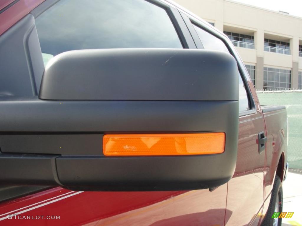 2010 F150 XLT SuperCrew 4x4 - Red Candy Metallic / Medium Stone photo #13