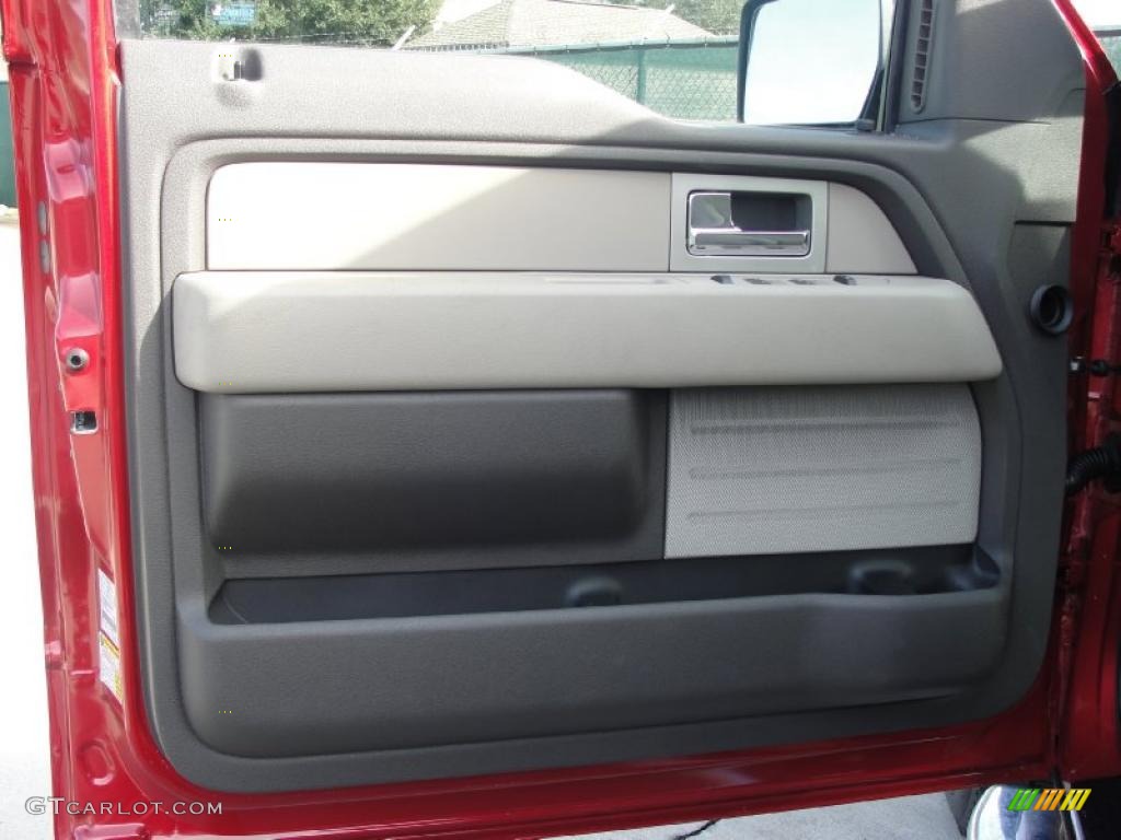 2010 F150 XLT SuperCrew 4x4 - Red Candy Metallic / Medium Stone photo #21