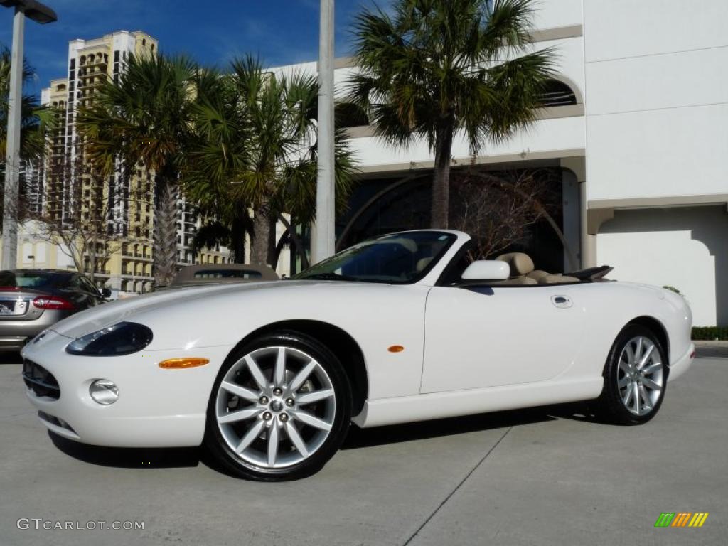 White Onyx Jaguar XK