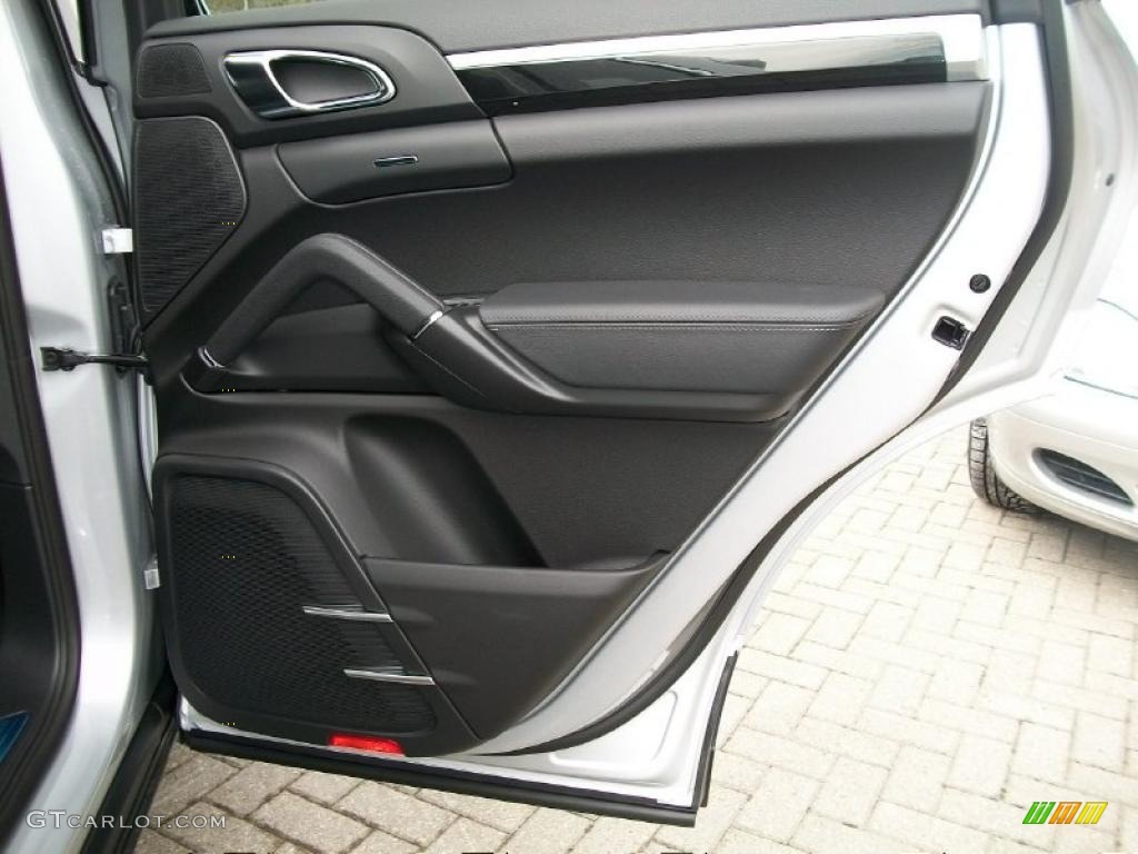 2011 Porsche Cayenne S Hybrid Black Door Panel Photo #44816360