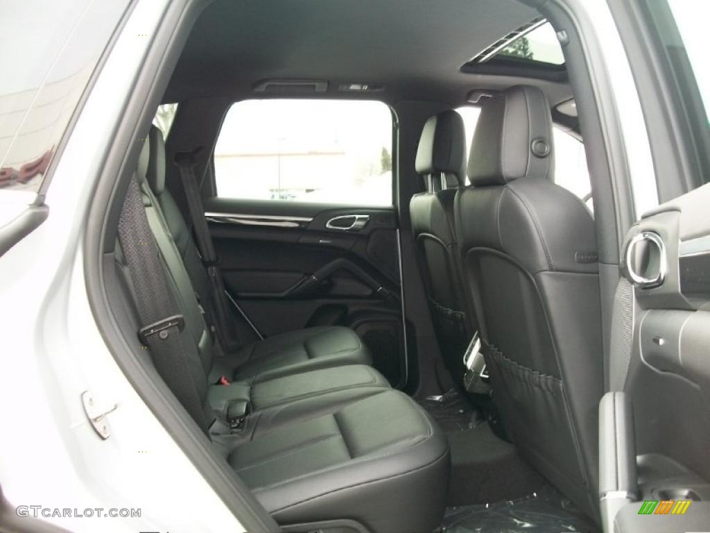 Black Interior 2011 Porsche Cayenne S Hybrid Photo #44816376