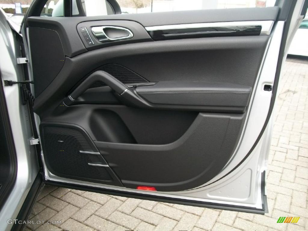 2011 Porsche Cayenne S Hybrid Black Door Panel Photo #44816408