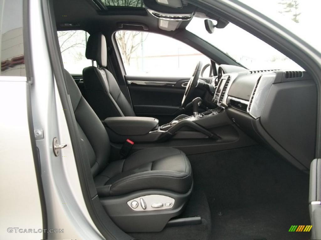 Black Interior 2011 Porsche Cayenne S Hybrid Photo #44816452