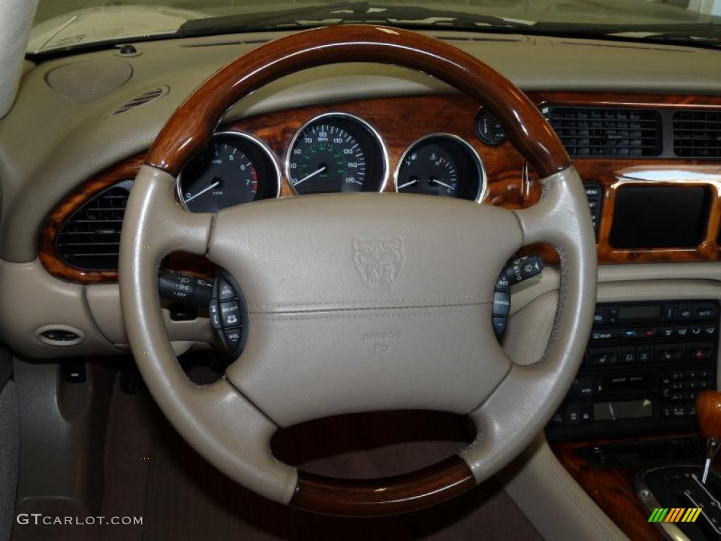 2005 Jaguar XK XK8 Convertible Cashmere Steering Wheel Photo #44816664