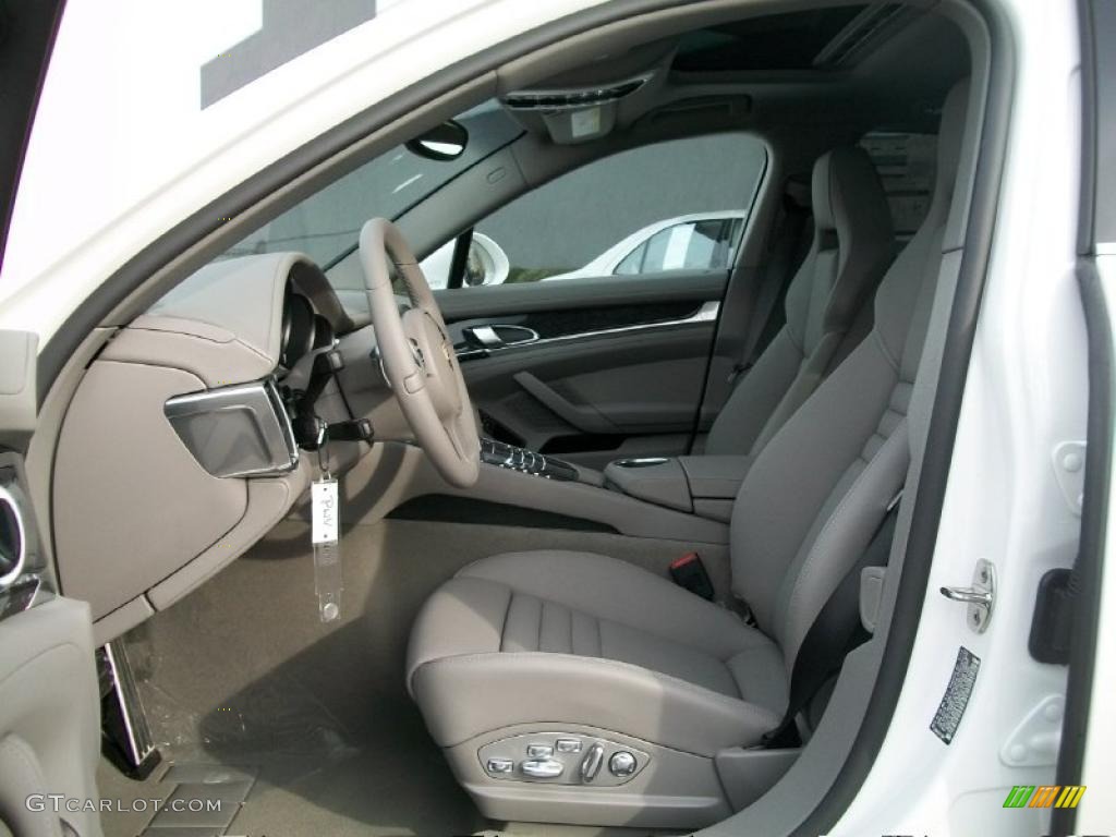 Platinum Grey Interior 2011 Porsche Panamera 4S Photo #44817828