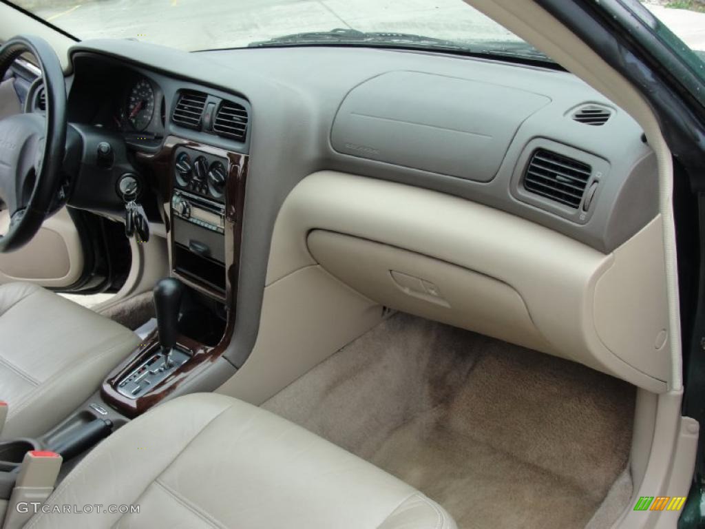 Beige Interior 2001 Subaru Outback Limited Wagon Photo #44818240