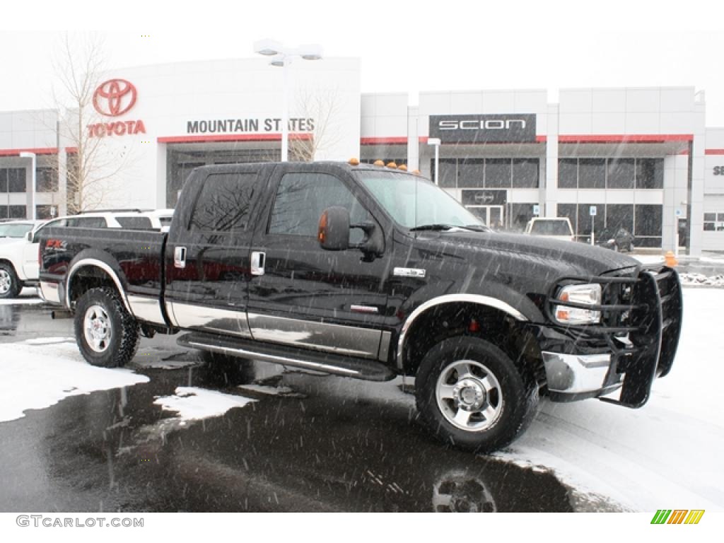 2005 F250 Super Duty Lariat FX4 Crew Cab 4x4 - Black / Medium Flint photo #1