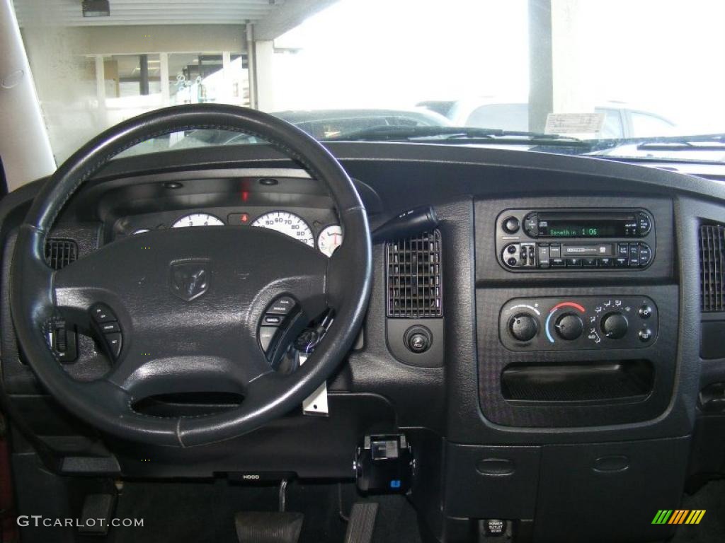 2002 Ram 1500 SLT Quad Cab 4x4 - Dark Garnet Red Pearlcoat / Dark Slate Gray photo #19