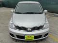 Brilliant Silver - Versa 1.8 S Hatchback Photo No. 8