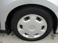 Brilliant Silver - Versa 1.8 S Hatchback Photo No. 15