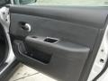 Brilliant Silver - Versa 1.8 S Hatchback Photo No. 21