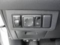 Brilliant Silver - Versa 1.8 S Hatchback Photo No. 42