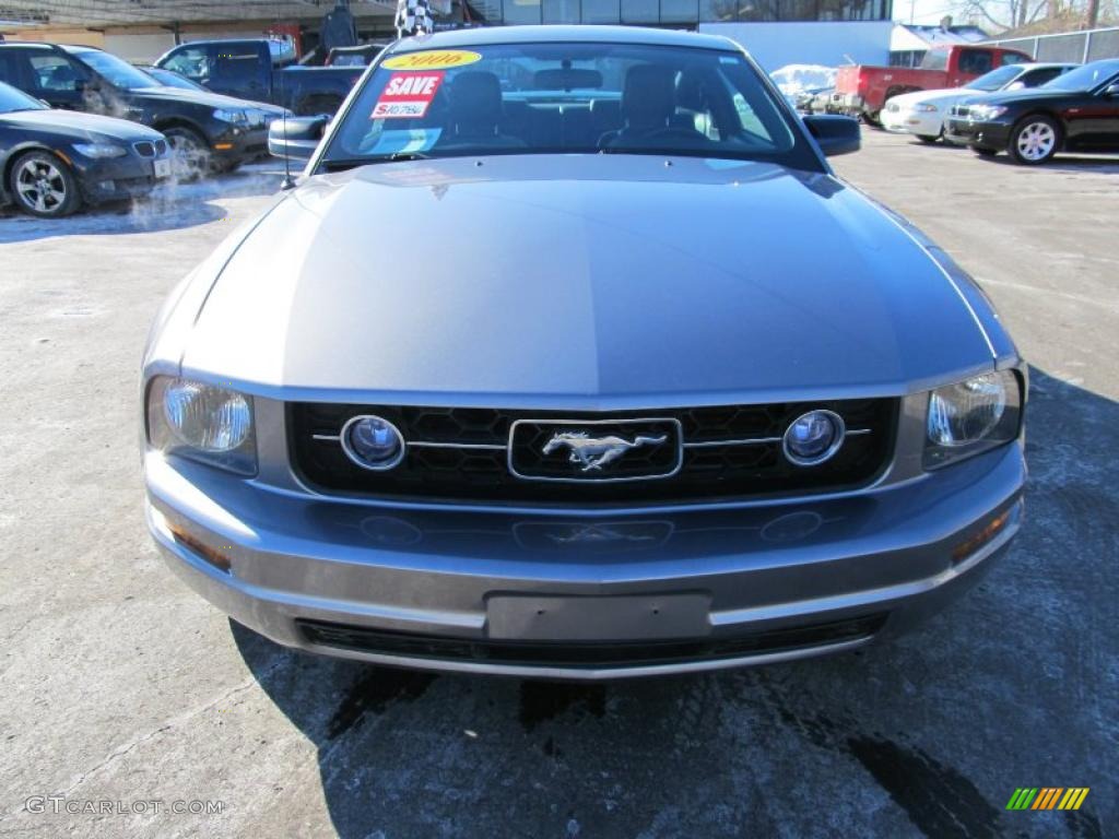 2006 Mustang V6 Premium Coupe - Tungsten Grey Metallic / Dark Charcoal photo #7